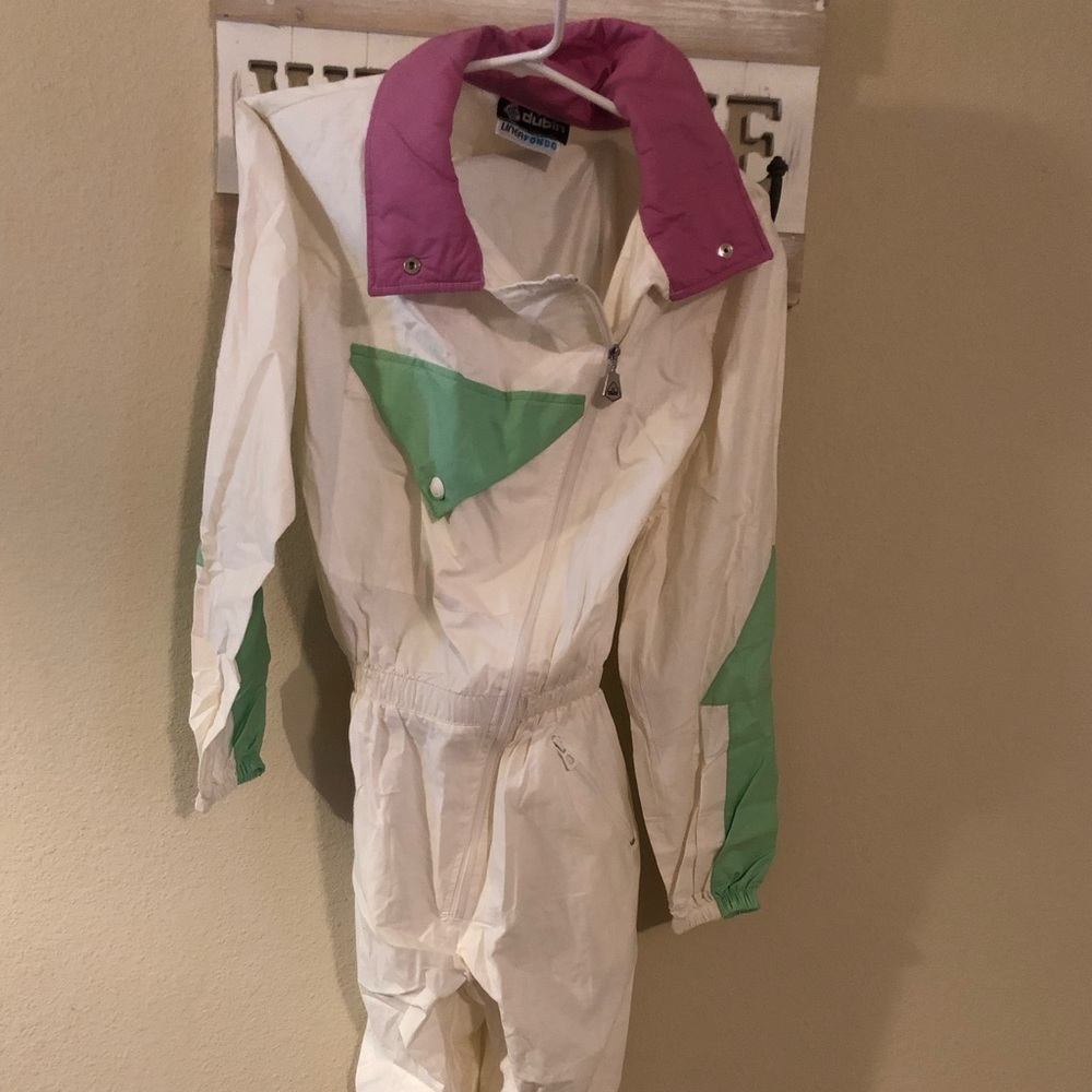 Super cute retro jumpsuit!